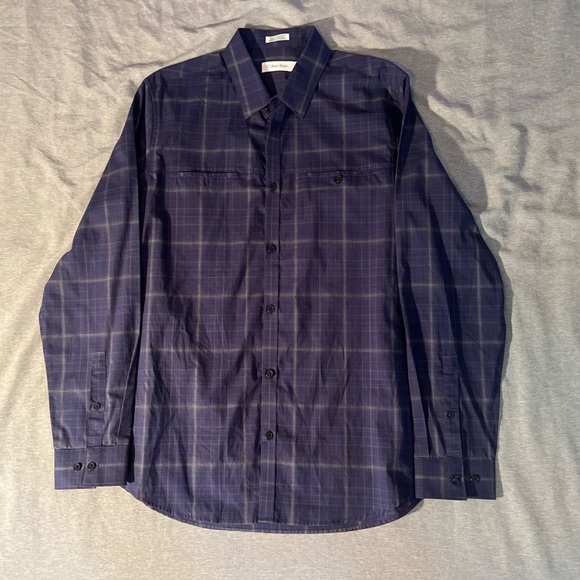 Calvin Kelvin blue long sleeve button up shirt with white/blue checker. - Picture 3 of 3